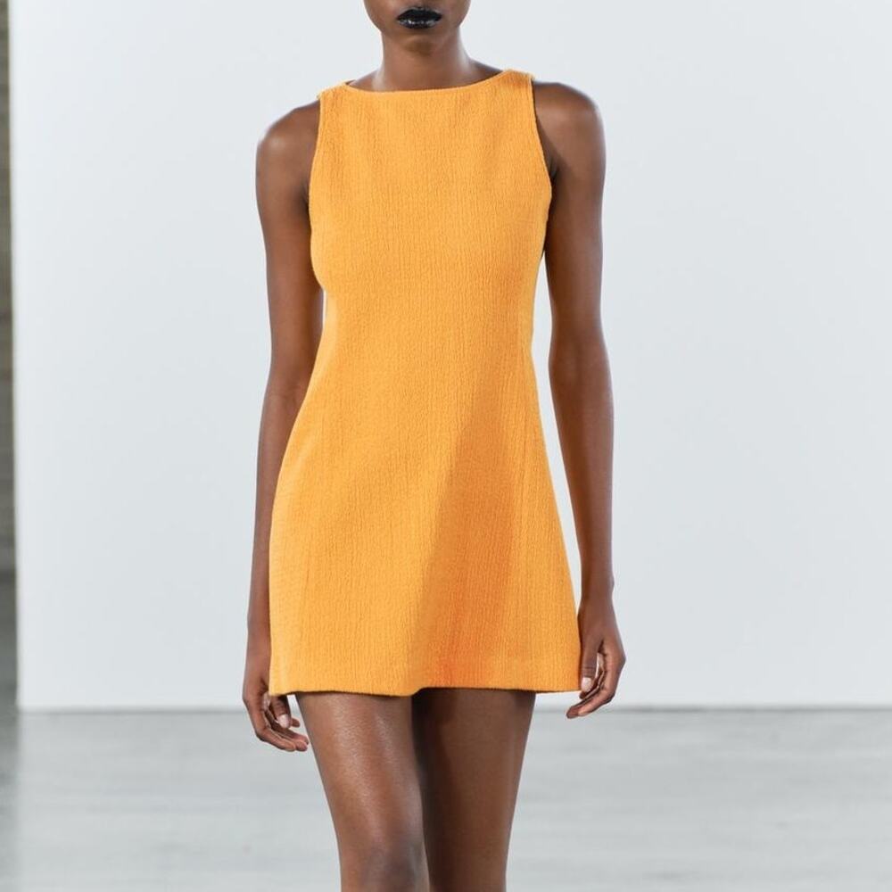 Zara Woman Collection Short Structured Textured Mini Dress Sleeveless Boatneck